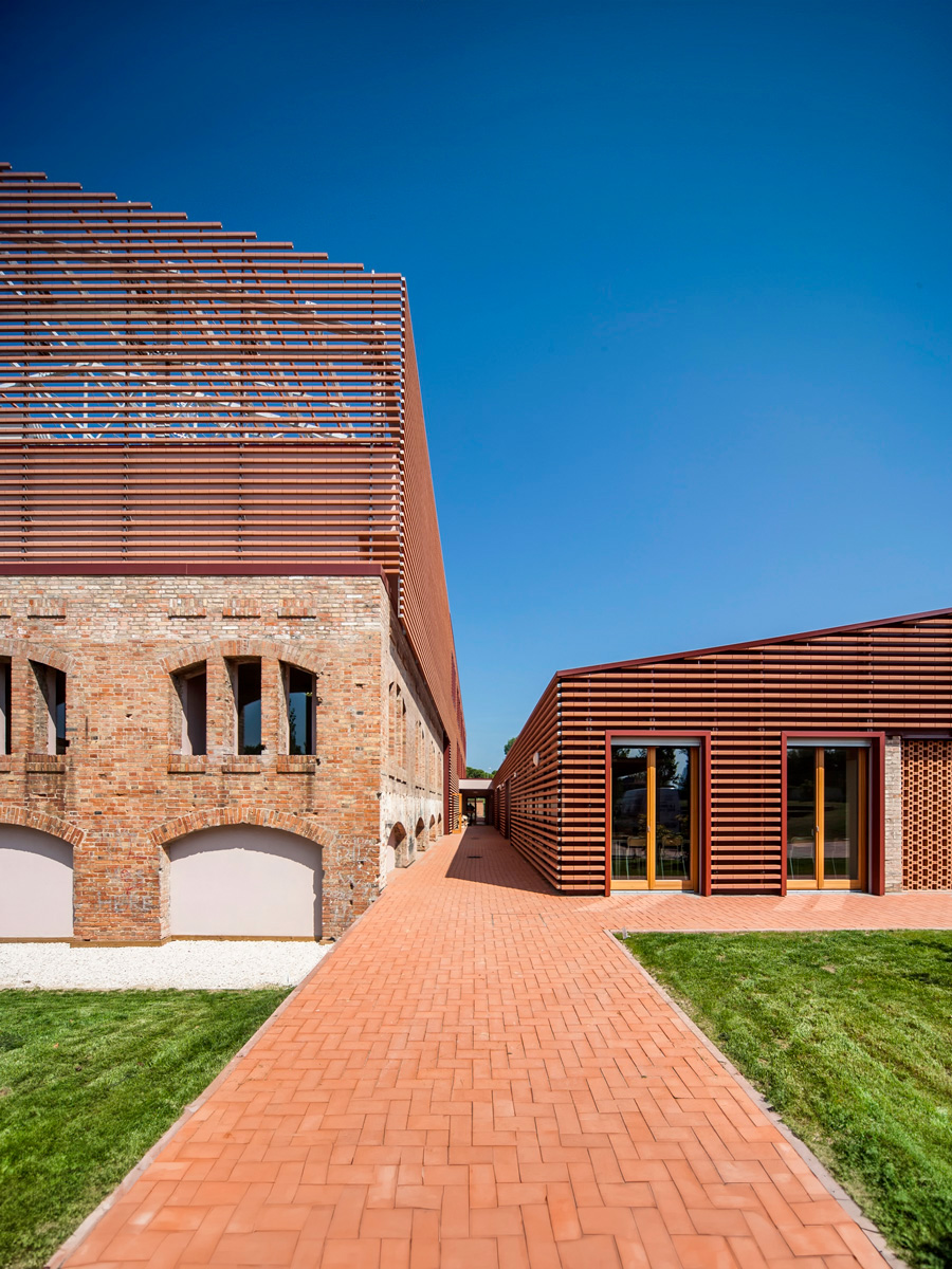 Scuola media ex fornace